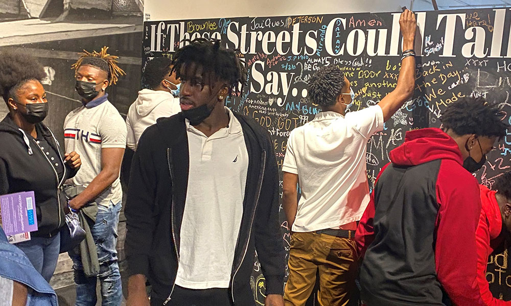 group students at Miami trip