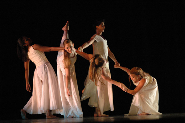 Comotion Dance Theater