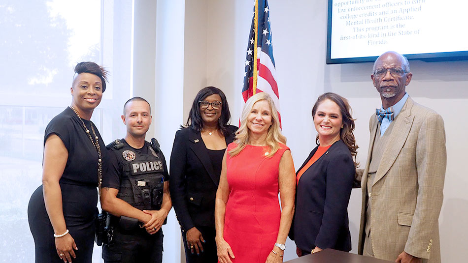 Dr. Latresha Moore, Director of the Human Services Program at SPC; Jonathan Vazquez, President of the Sun Coast Police Benevolent Association and St. Petersburg Police Officer; Dr. Tonjua Williams, SPC President; Linda Chaney, Florida State Representative; Sasha Lohn, General Counsel and Executive Director of the Sun Coast Police Benevolent Association; and Dr. Joseph Smiley, Dean of Social & Behavioral Sciences and Human Services at SPC